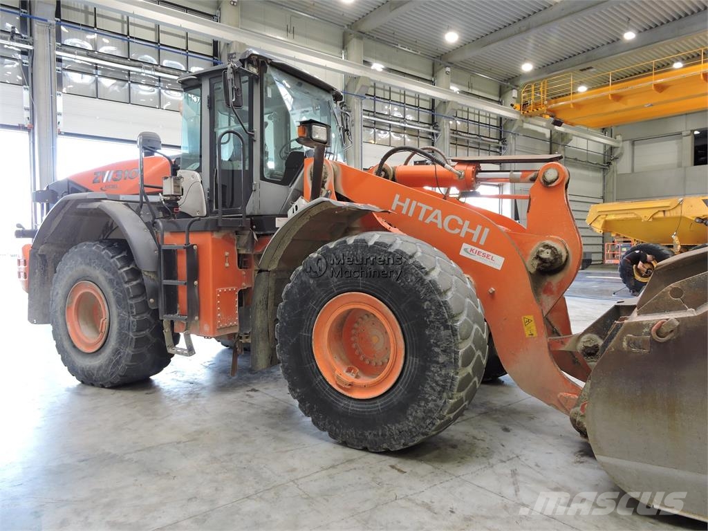 Hitachi ZW310 لوادر بعجل