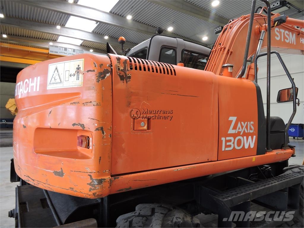 Hitachi ZX130W Mobilbagger
