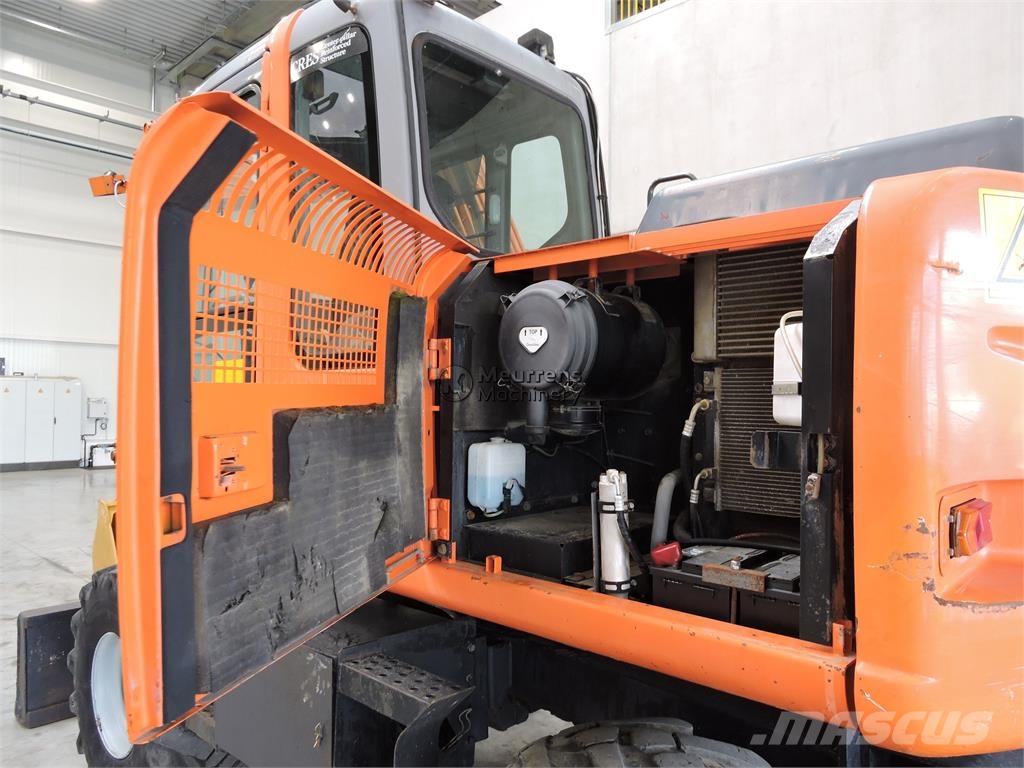Hitachi ZX130W Mobilbagger
