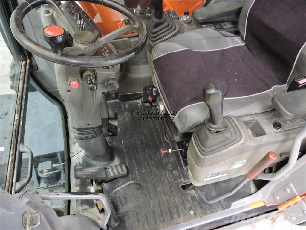 Hitachi ZX130W Mobilbagger