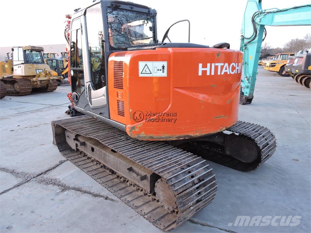 Hitachi ZX135 Raupenbagger