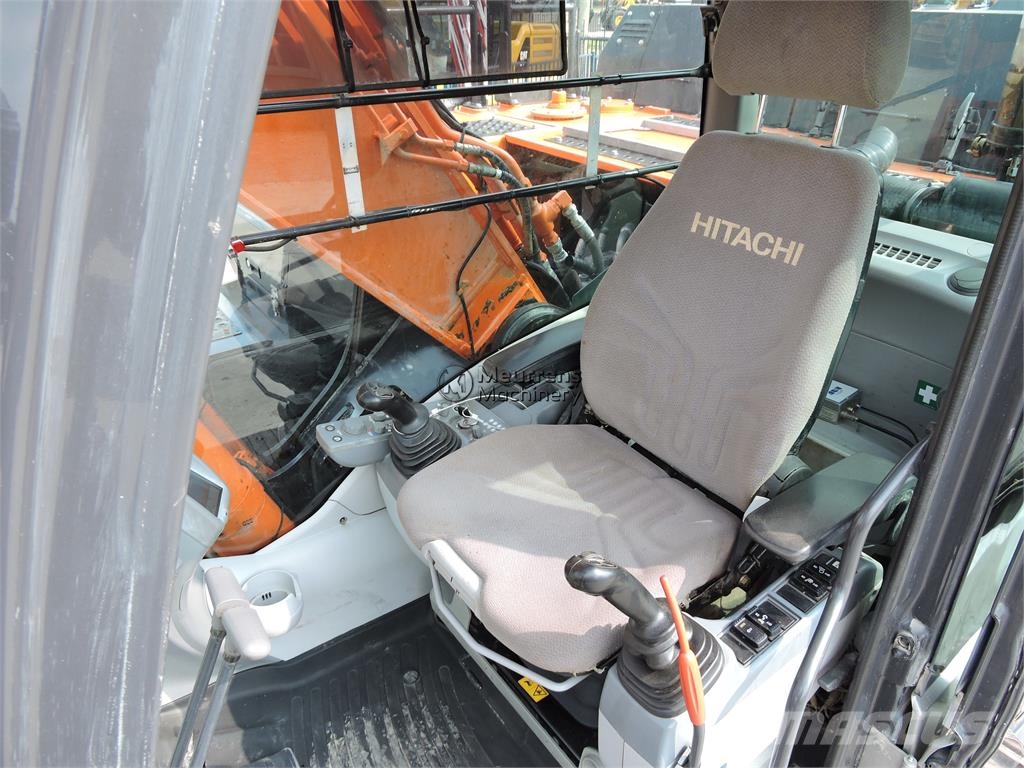 Hitachi ZX300 Belgium Machine Bageri guseničari