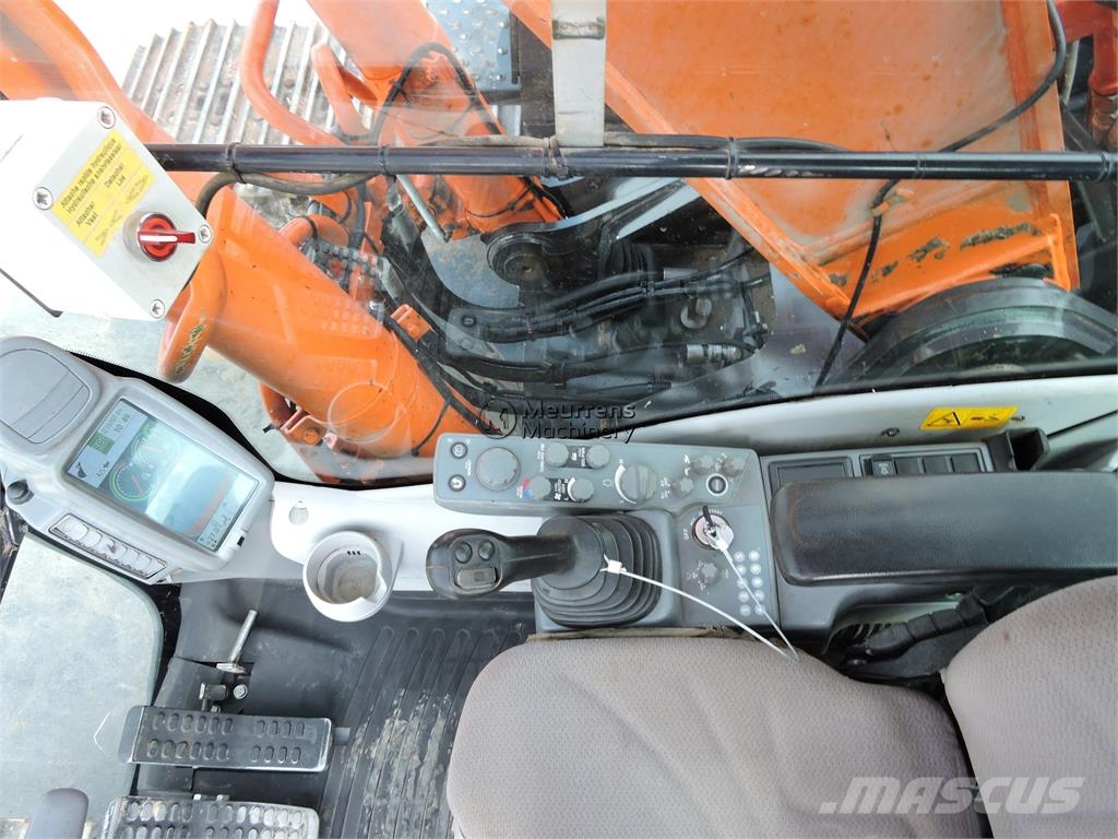 Hitachi ZX300 Belgium Machine Bageri guseničari