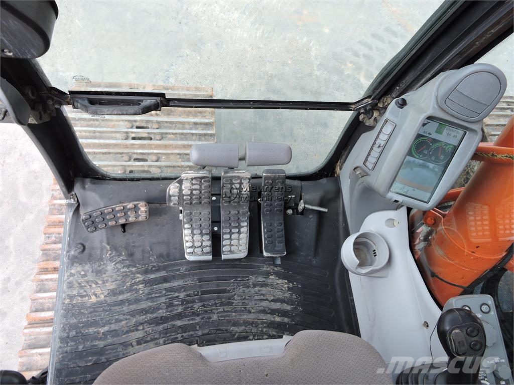 Hitachi ZX300 Belgium Machine Bageri guseničari