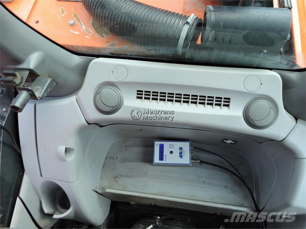 Hitachi ZX300 Belgium Machine Bageri guseničari