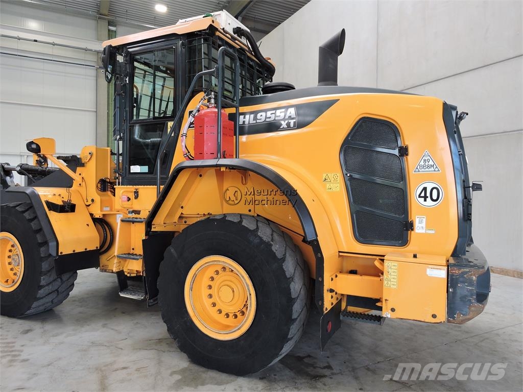 Hyundai HL955A لوادر بعجل