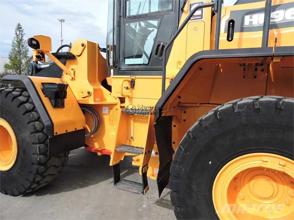 Hyundai HL960 A Rataslaadurid