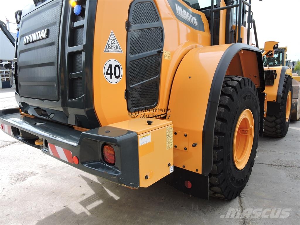 Hyundai HL960 A Rataslaadurid