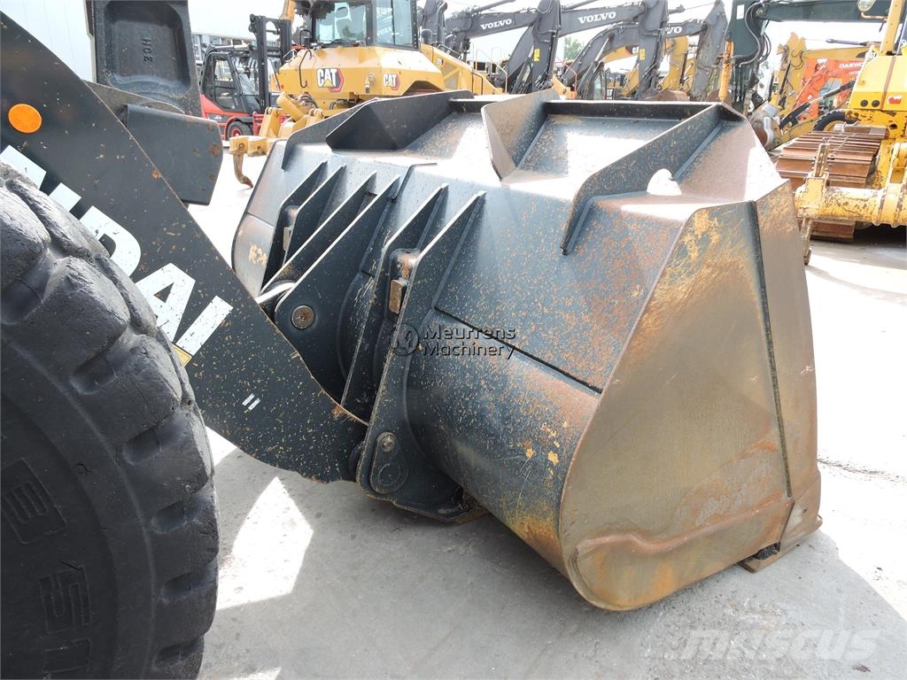 Hyundai HL960 A Rataslaadurid