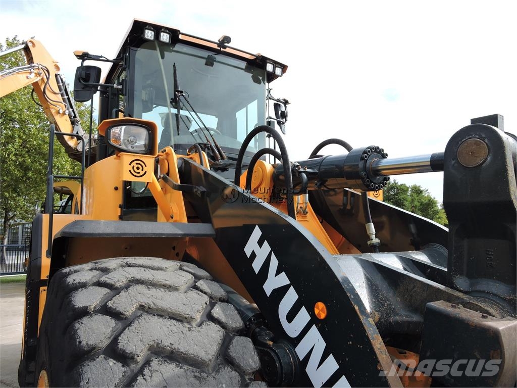 Hyundai HL960 A Rataslaadurid