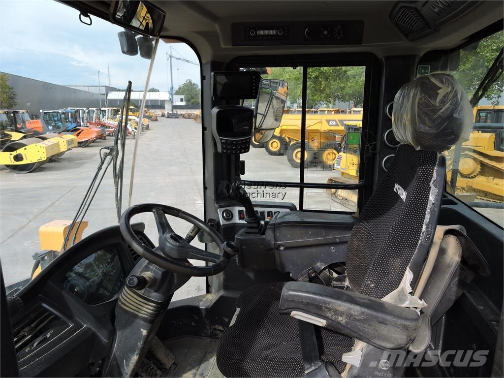 Hyundai HL960 A Rataslaadurid