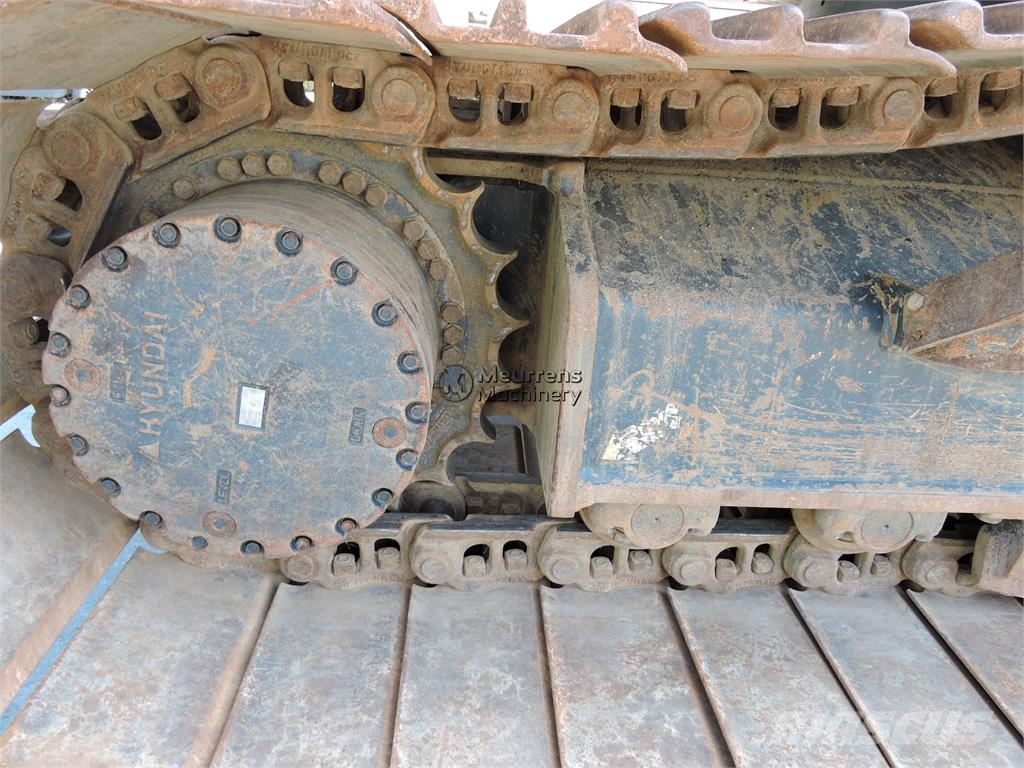 Hyundai HX220 LC Longreach CE حفارات زحافة