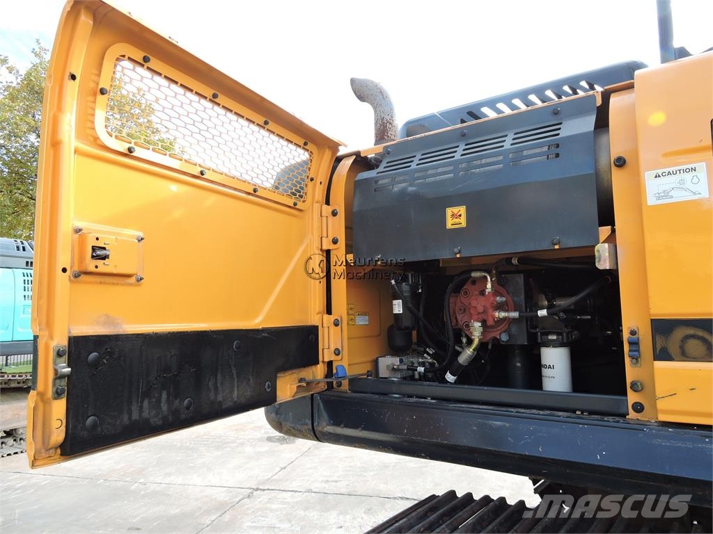 Hyundai HX300 Raupenbagger