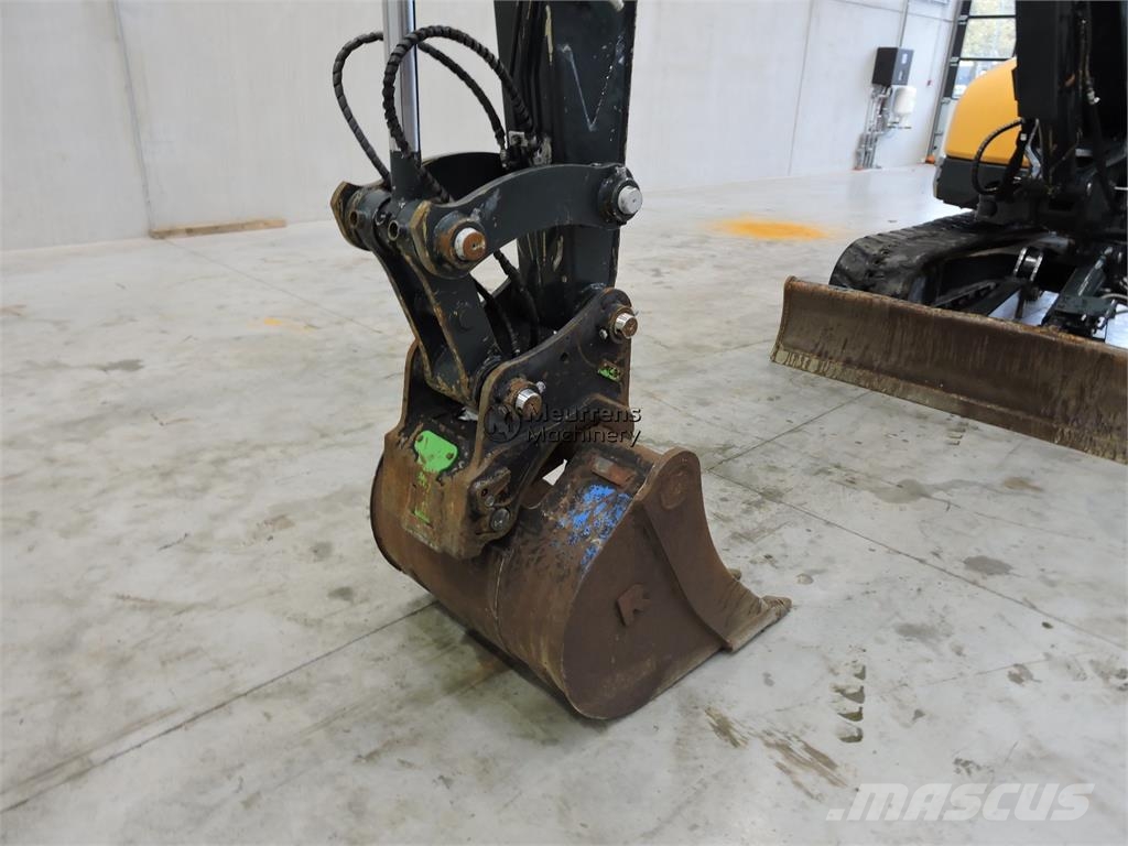 Hyundai HX85A معدات البناء - غير ذلك