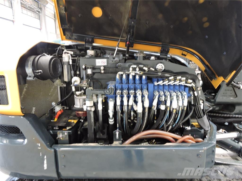 Hyundai HX85A معدات البناء - غير ذلك