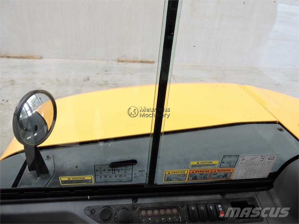 Hyundai HX85A معدات البناء - غير ذلك
