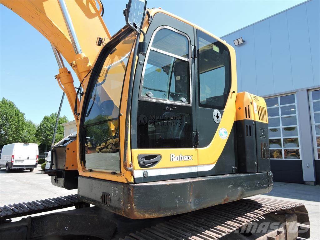 Hyundai R235LCR حفارات زحافة