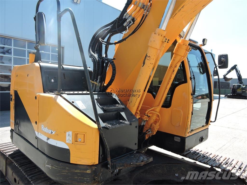 Hyundai R235LCR حفارات زحافة