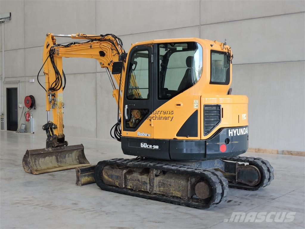 Hyundai R60 Automatic Greasing Statyba - Kita