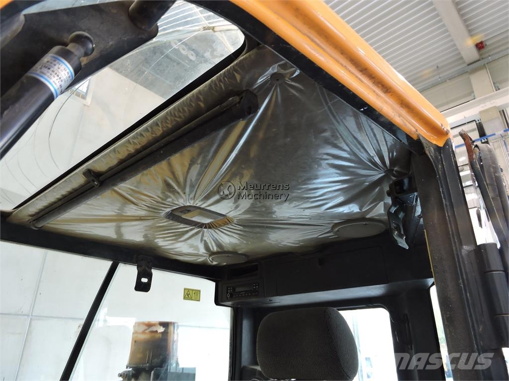 Hyundai R60 Automatic Greasing Statyba - Kita