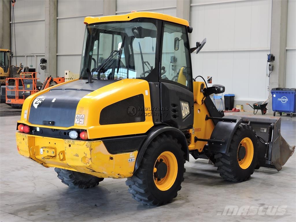 JCB 406 + Fork لوادر بعجل