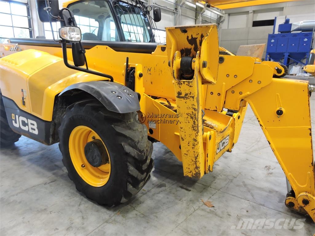 JCB 540-180 Teleskopické manipulátory