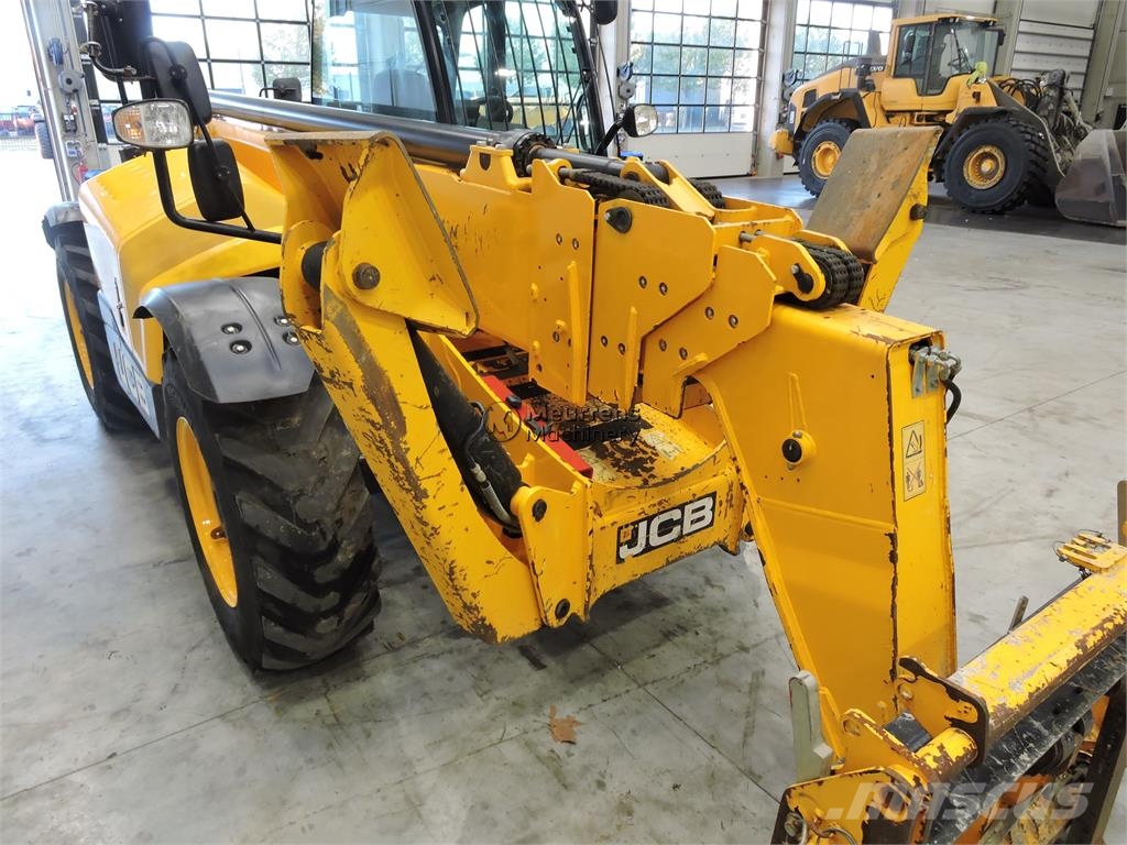 JCB 540-180 Teleskopické manipulátory