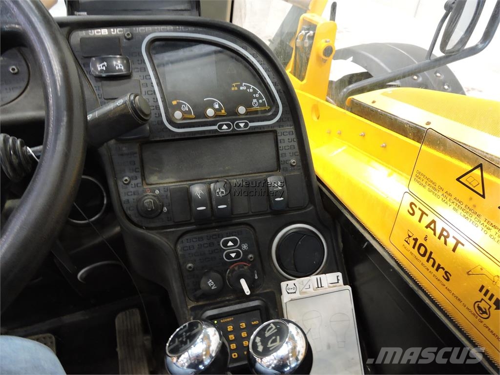 JCB 540-180 Teleskopické manipulátory