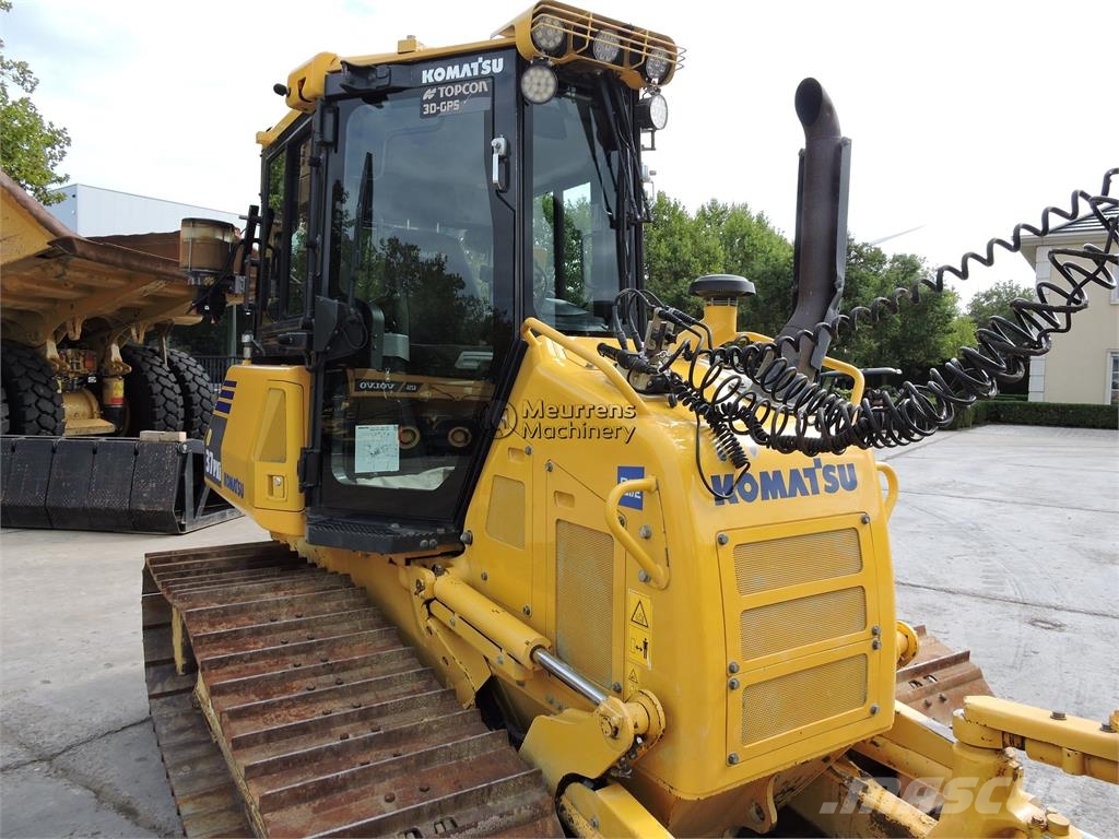 Komatsu D37 PXI + GPS 도저