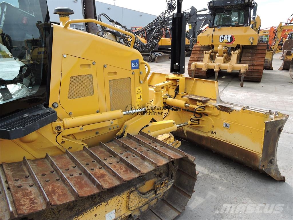Komatsu D37 PXI + GPS 도저