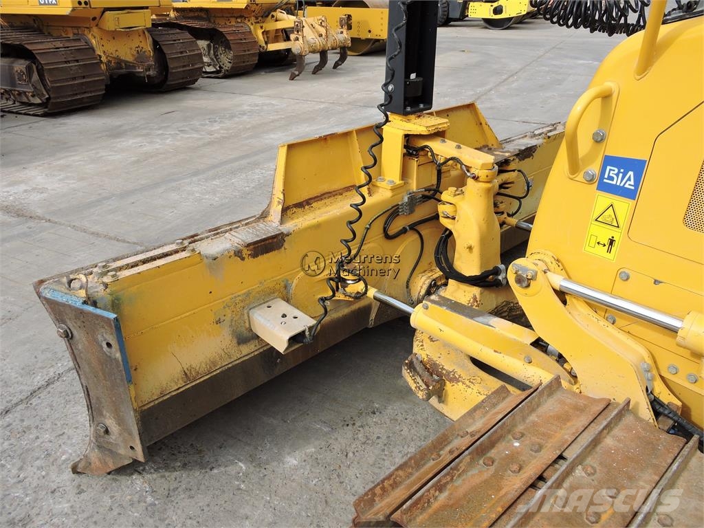 Komatsu D37 PXI + GPS 도저
