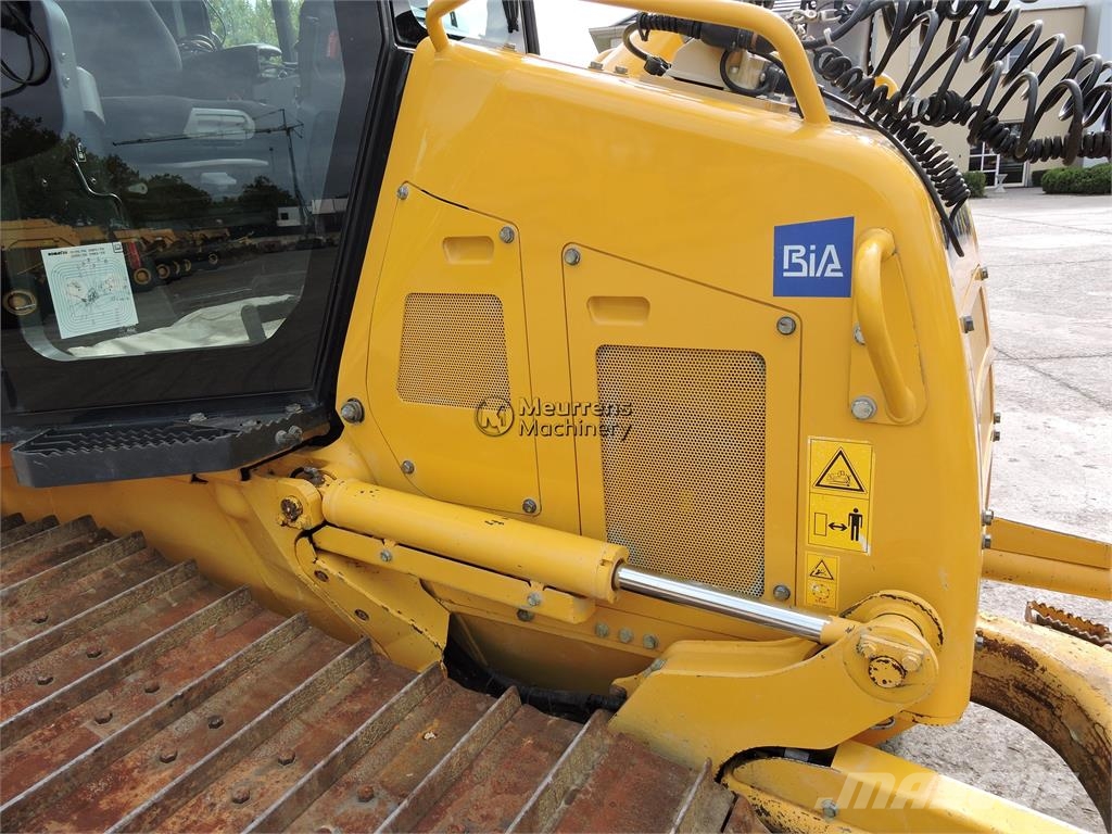 Komatsu D37 PXI + GPS 도저