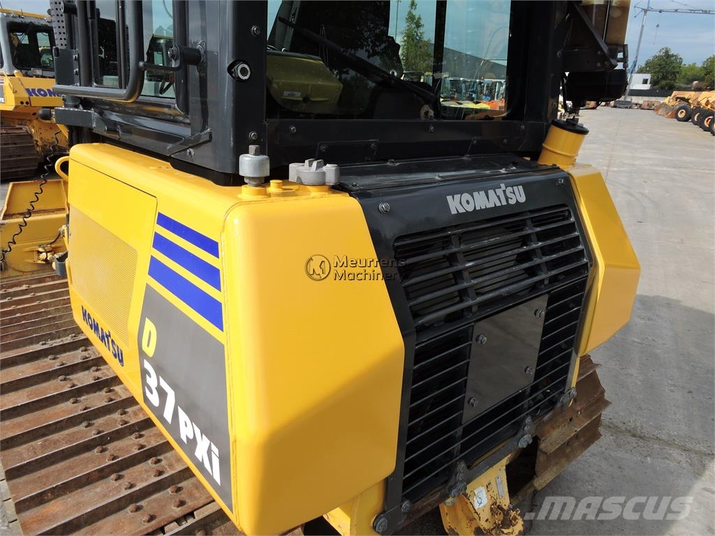 Komatsu D37 PXI + GPS 도저