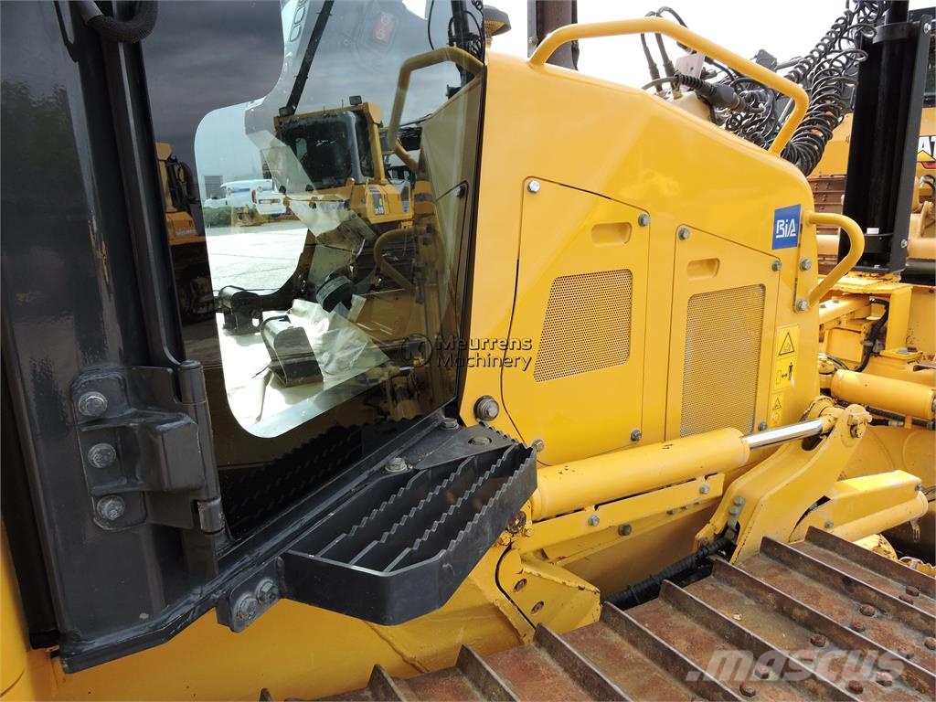 Komatsu D37 PXI + GPS 도저