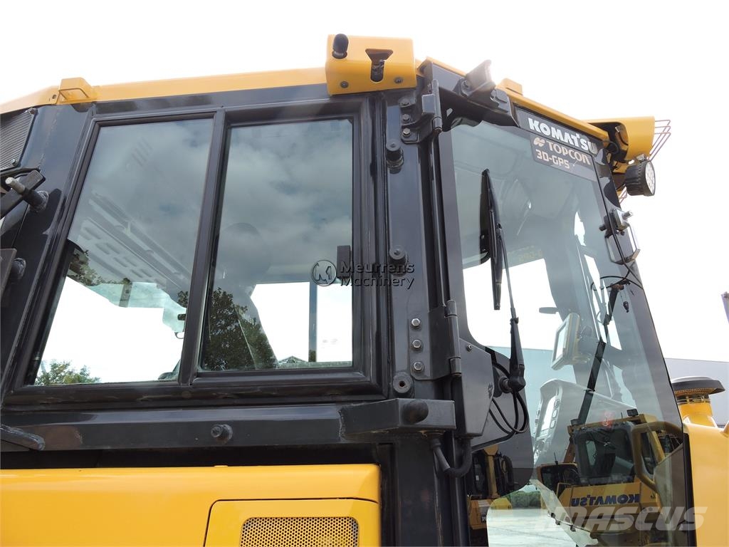Komatsu D37 PXI + GPS 도저