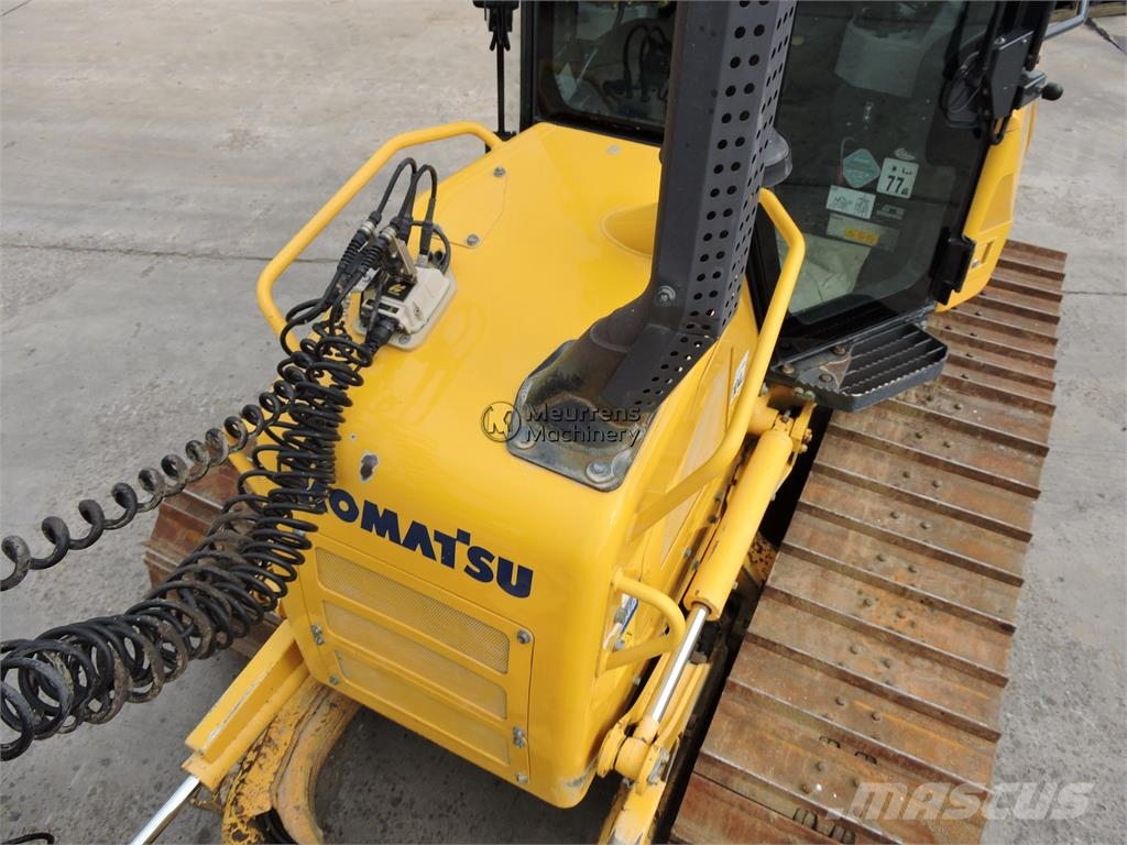 Komatsu D37 PXI + GPS 도저