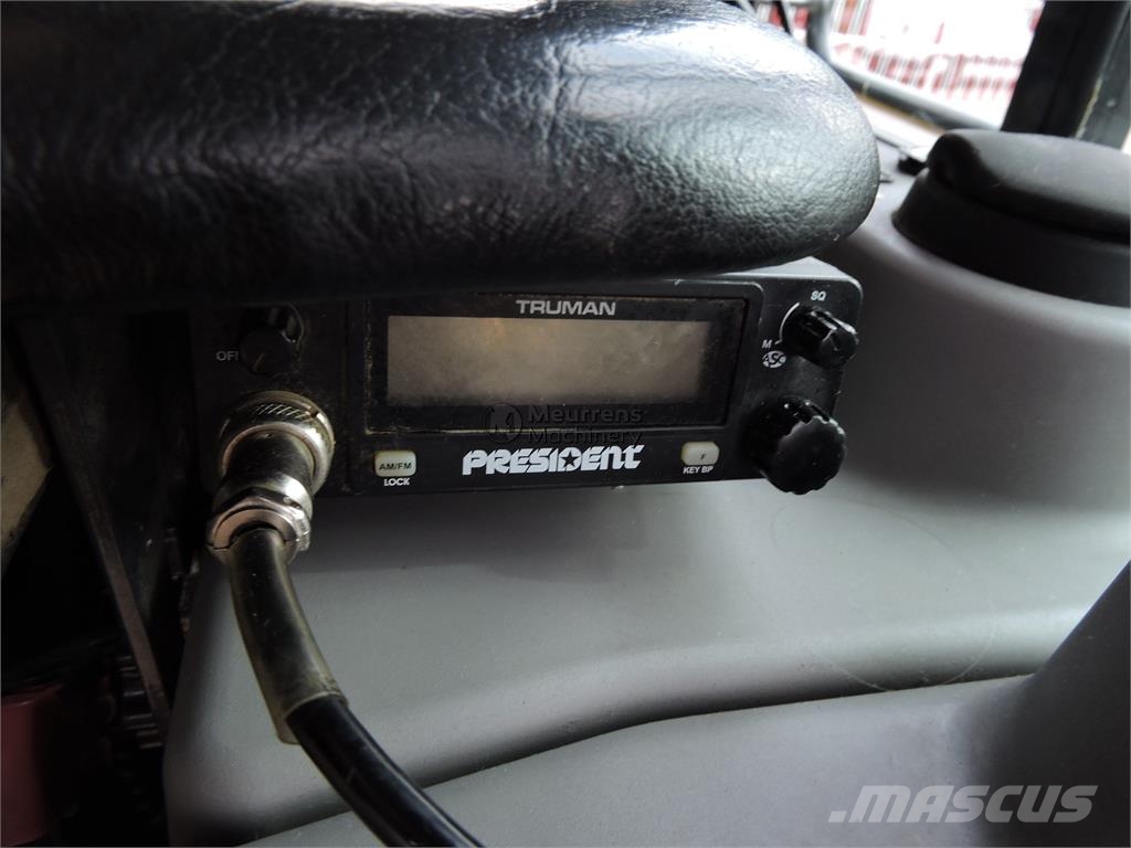 Komatsu D37 PXI + GPS 도저