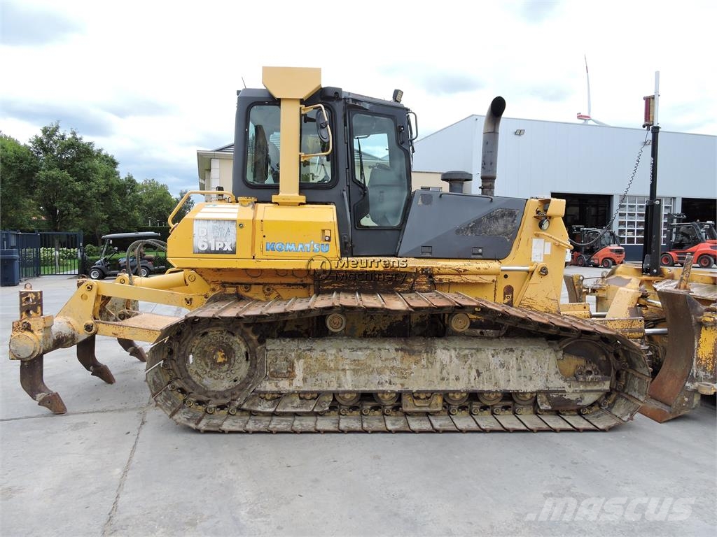 Komatsu D61PX15 + GPS Dózerek