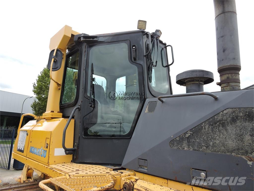 Komatsu D61PX15 + GPS Dózerek