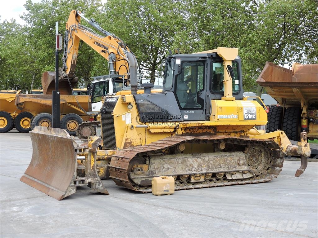 Komatsu D61PX15 + GPS Dózerek
