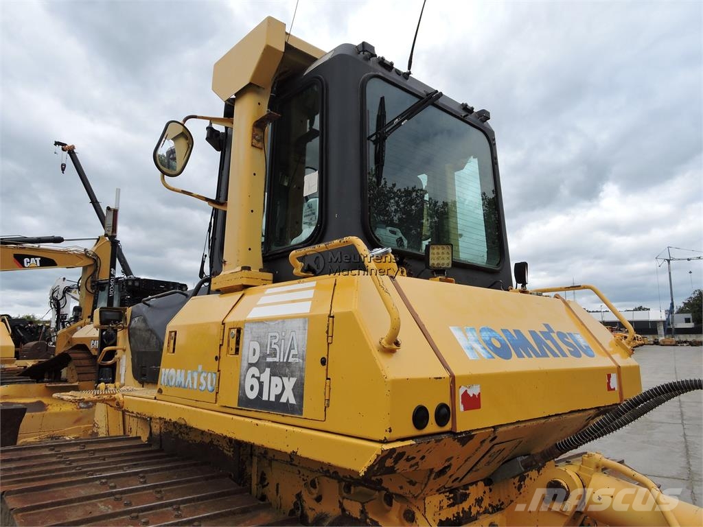 Komatsu D61PX15 + GPS Dózerek