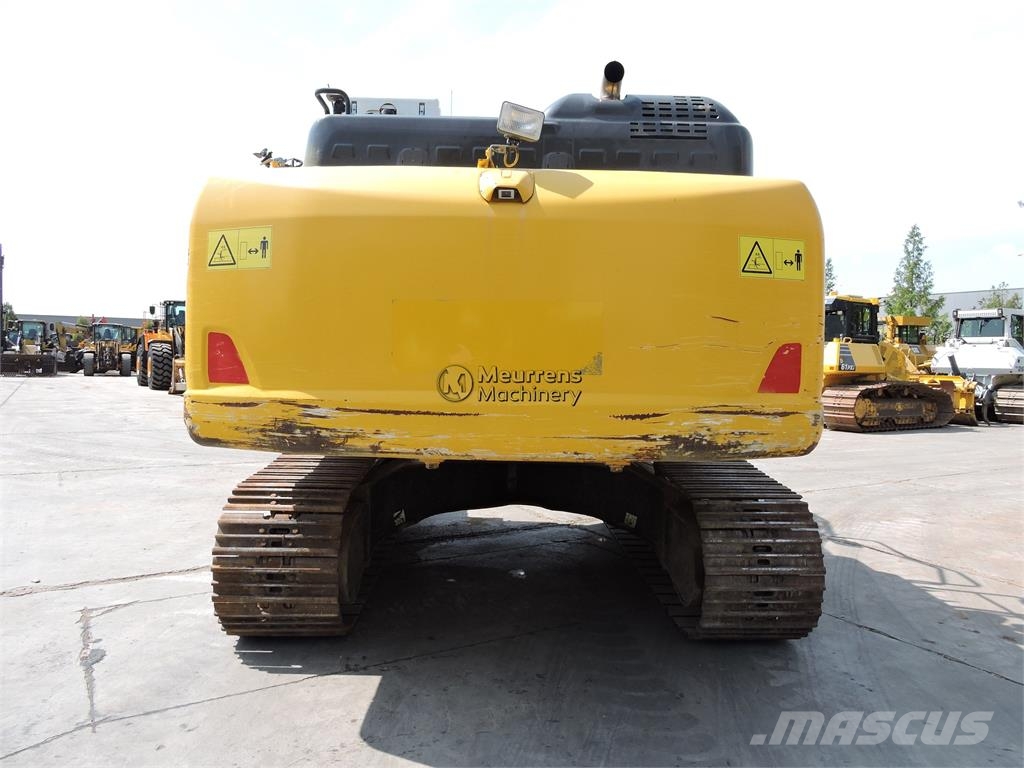 Komatsu HB 215 + GPS Kāpurķēžu ekskavatori