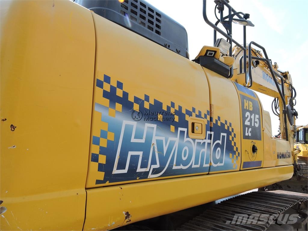 Komatsu HB 215 + GPS Kāpurķēžu ekskavatori
