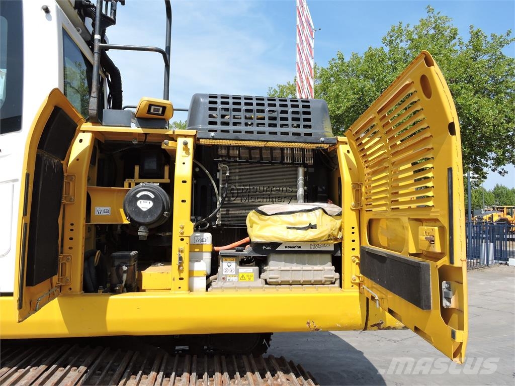 Komatsu HB 215 + GPS Kāpurķēžu ekskavatori