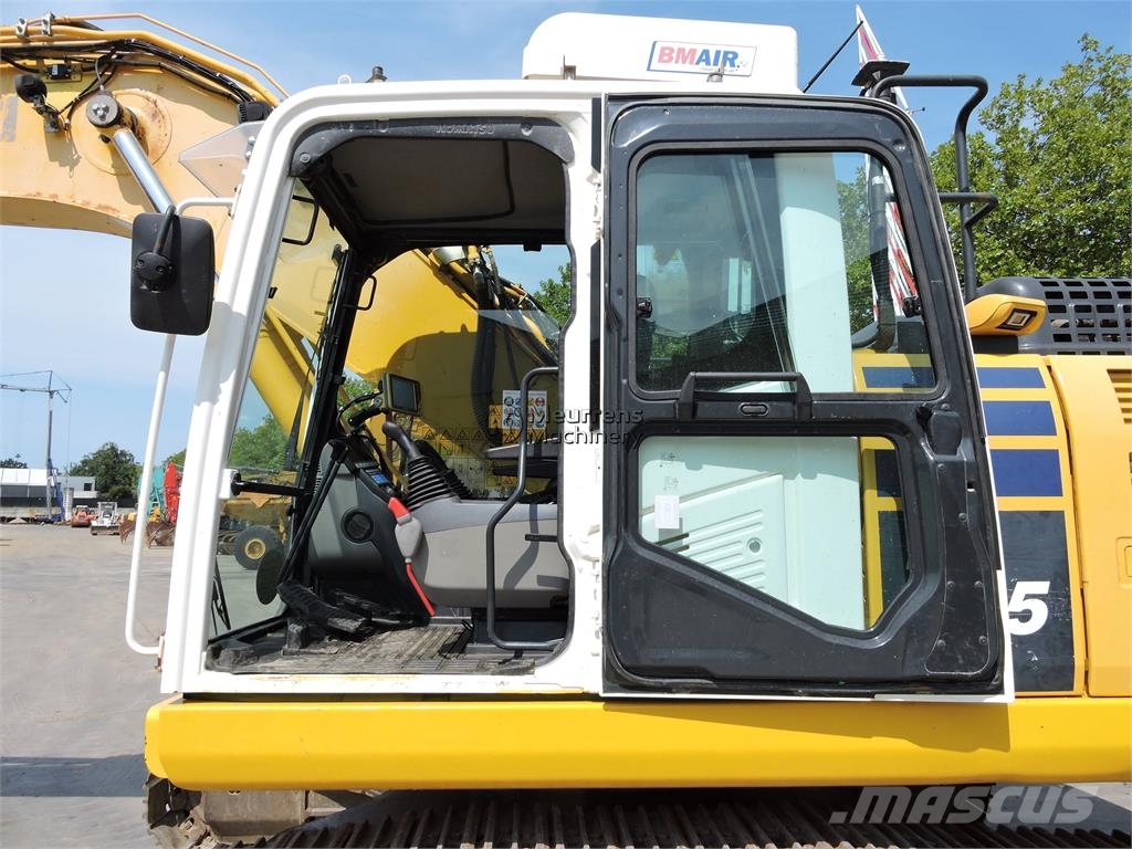 Komatsu HB 215 + GPS / PC210 Roomikekskavaatorid