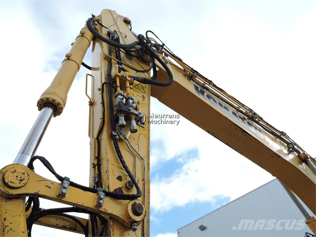 Komatsu HB215LC-3 Gravemaskiner på larvebånd