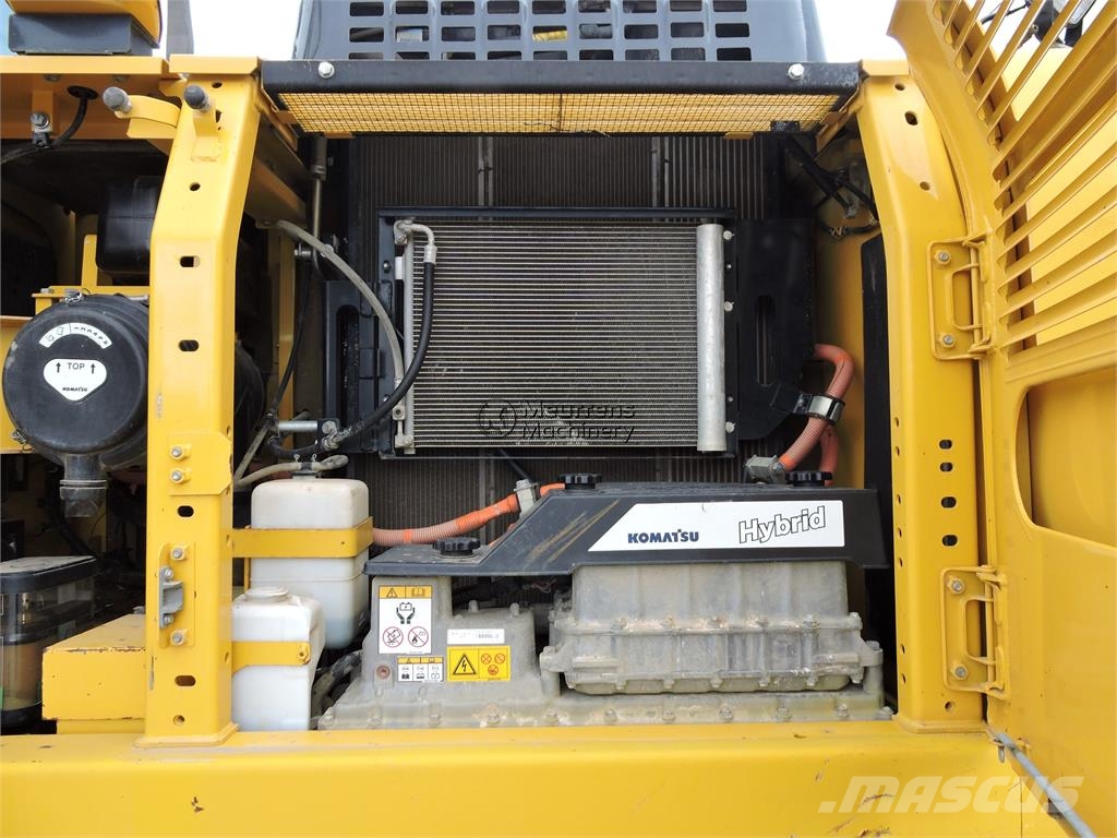 Komatsu HB215LC-3 Gravemaskiner på larvebånd