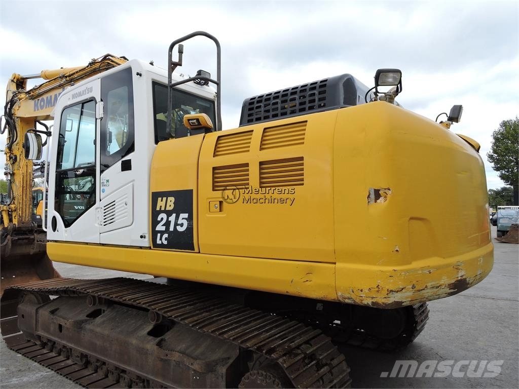 Komatsu HB215LC / PC210 Escavadoras de rastos