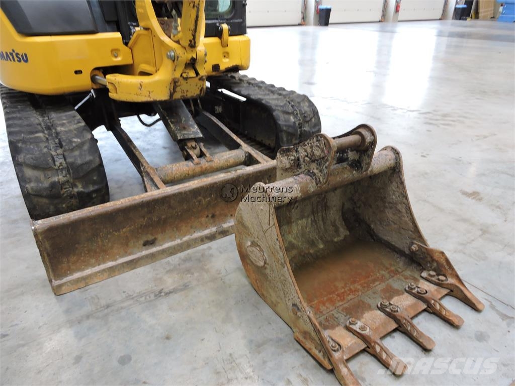 Komatsu PC55 معدات البناء - غير ذلك