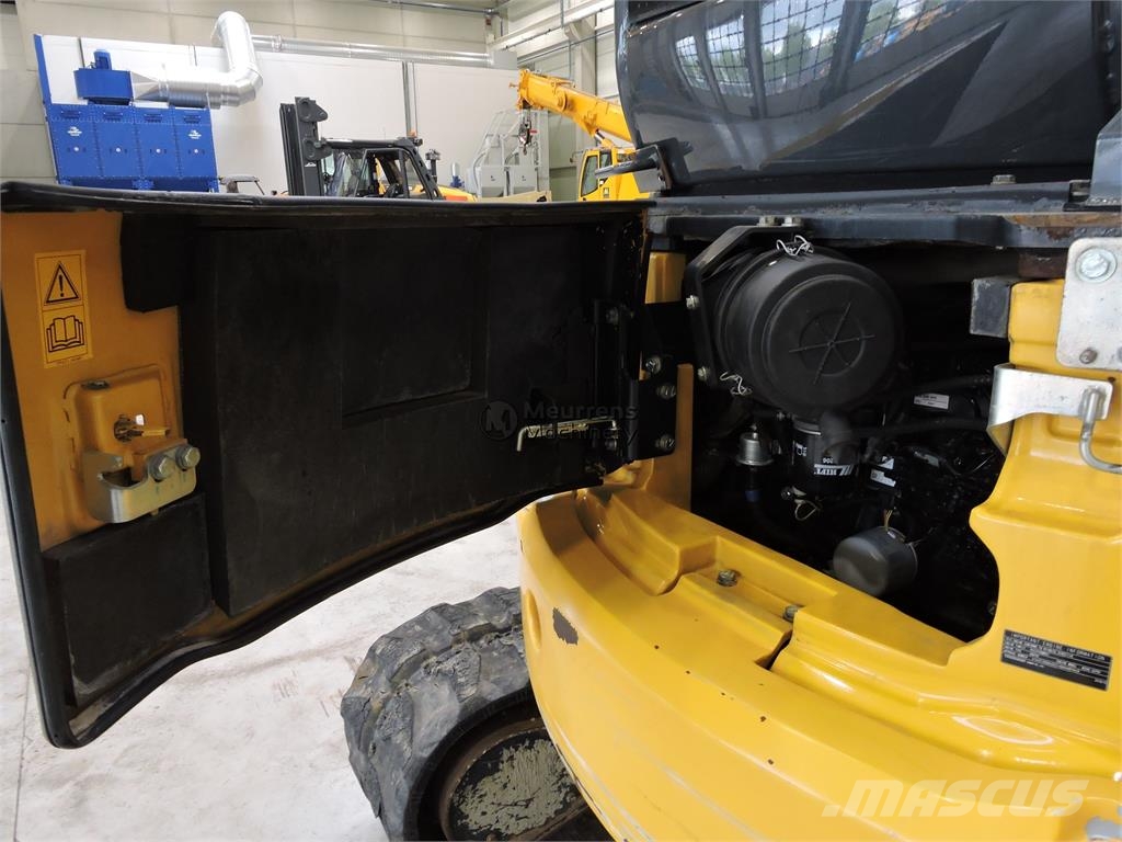 Komatsu PC55 معدات البناء - غير ذلك
